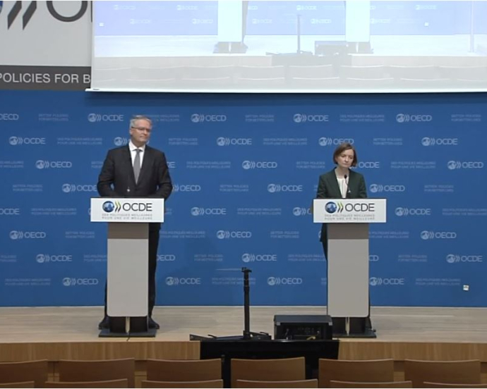 OECD: jövőre lassul a világgazdasági növekedés